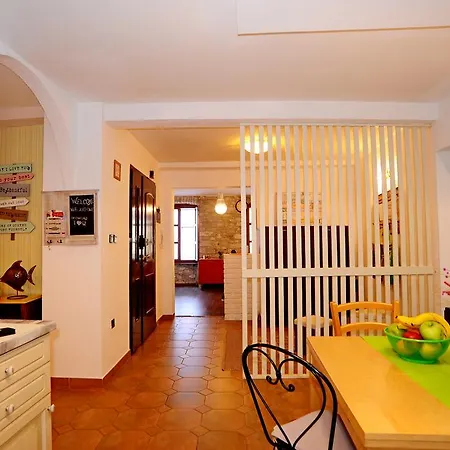 Art One Apartment Pula